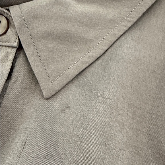 Eileen Fisher Women’s purple Long Sleeve Button Down Silk Blouse XL - Picture 12 of 12